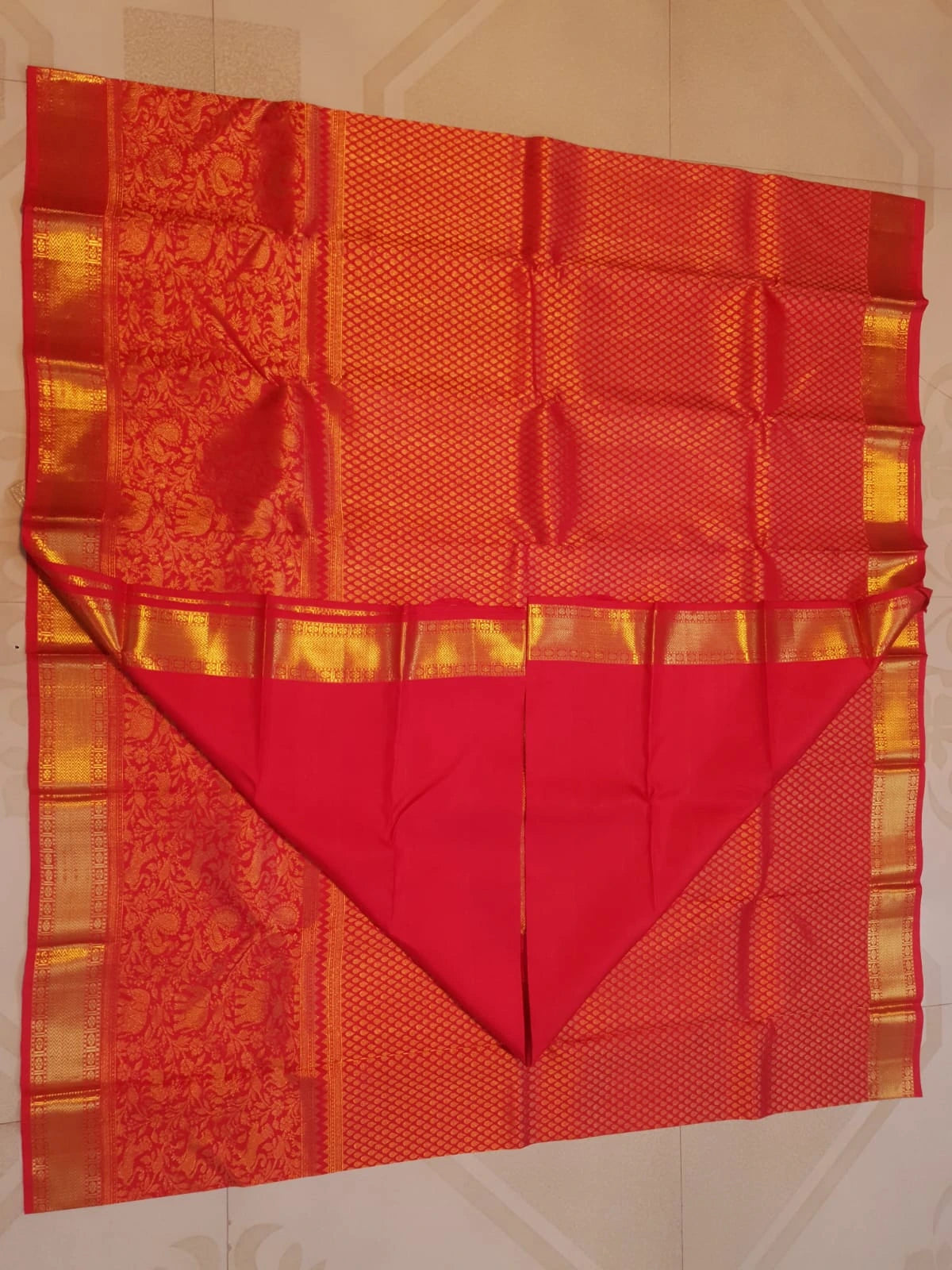 2G Pure Bridal Kanjivaram Silk Saree with chilli Red | Silkmark Certified