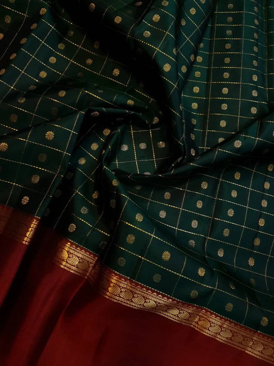 2G Pure Korvai Kanjivaram Silk Saree in Deep Bottle Green with Maroon Contrast Border, Gold Zari Checks & Traditional Zari Motifs | Silkmark Certified