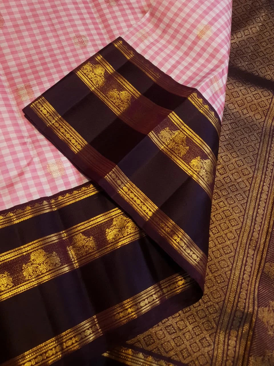 2G Pure Pink Checked Korvai Kanjivaram Silk Saree with Peacock Maroon Border