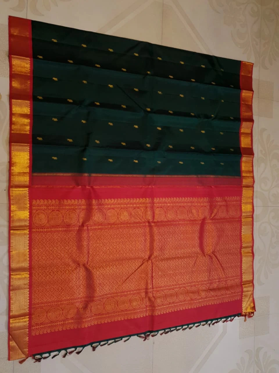 2 Gram Pure Zari Korvai Kanjivaram Silk Saree in Deep Bottle Green with Red Border & | Silkmark Certified
