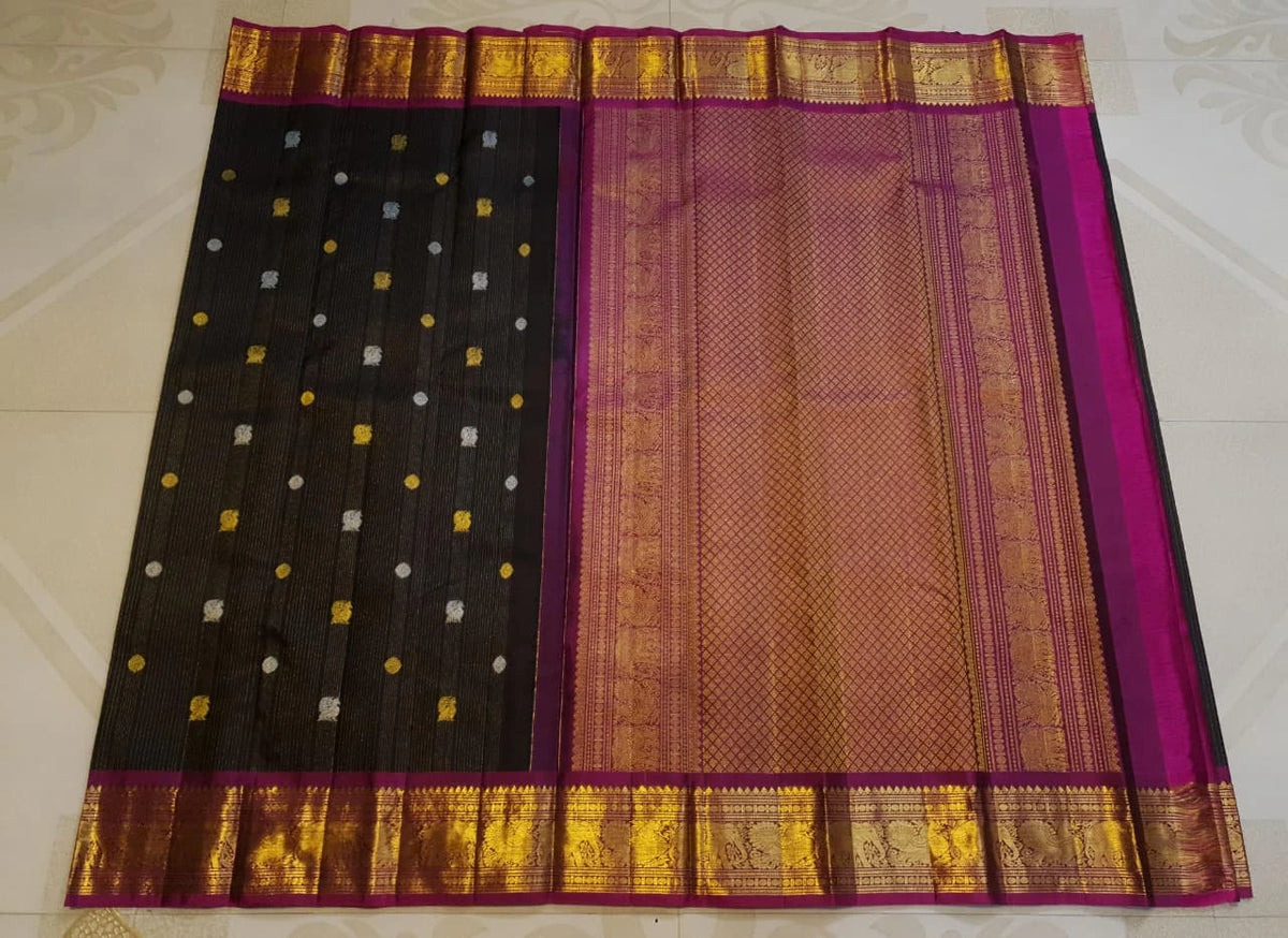 2G Pure Black Korvai Kanjivaram Silk Saree with Magenta Border | Silk Mark Certified
