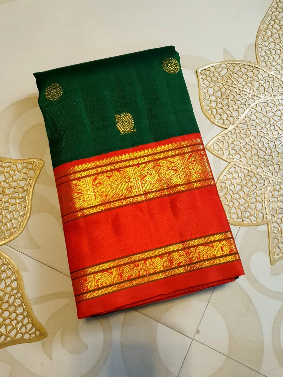 2G Pure Korvai Kanjivaram Silk Saree in Deep Green with Rich Red & Antique Gold Zari Border and Peacock Butta | Silkmark Certified