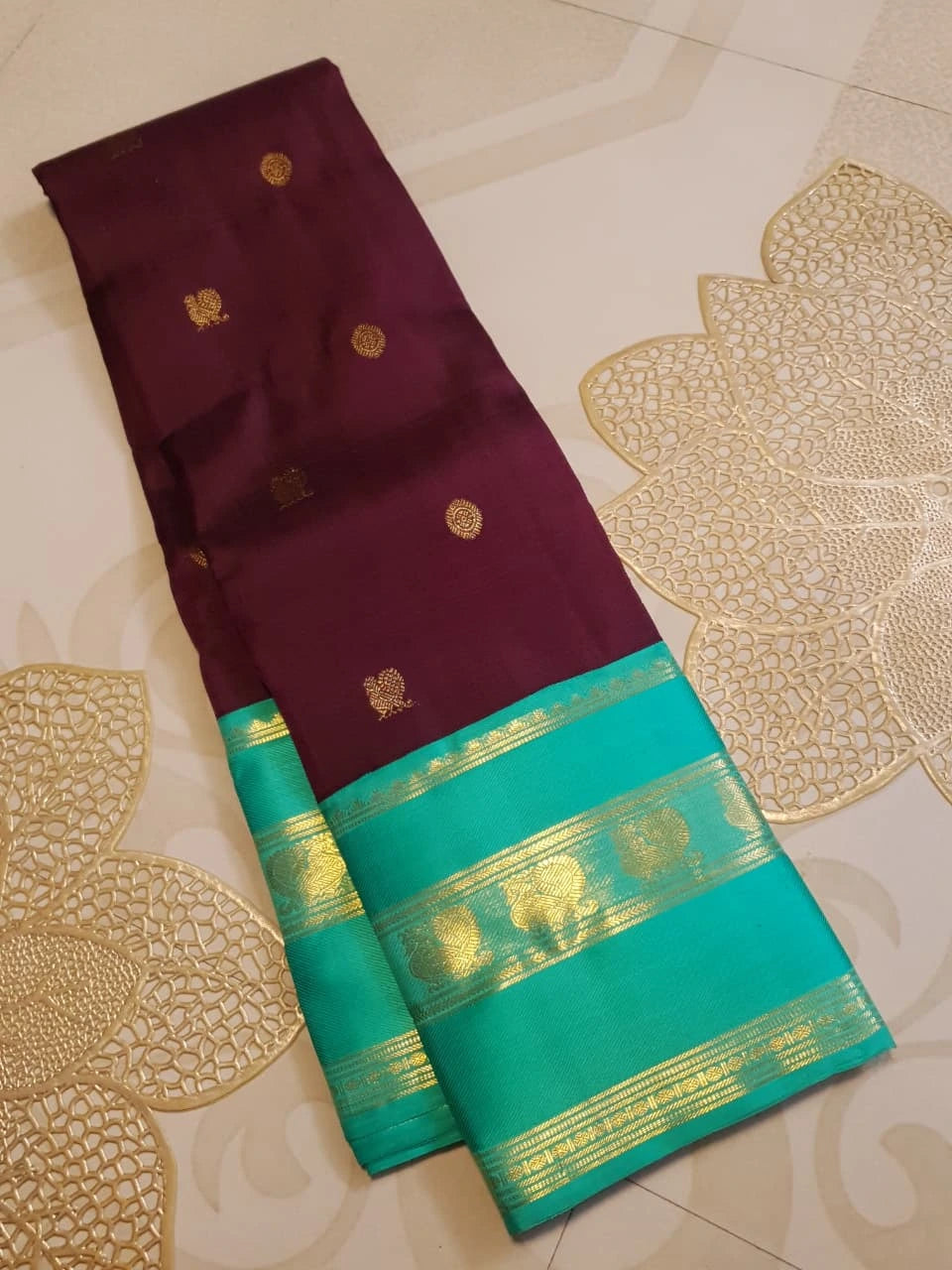 2G Pure Korvai Kanjivaram Silk Saree in Deep Wine with Turquoise Green & Gold Zari Border and Traditional Butta Weave | Silkmark Certified