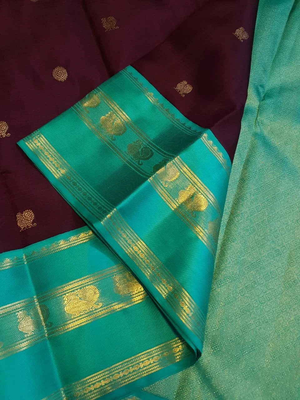 2G Pure Korvai Kanjivaram Silk Saree in Deep Wine with Turquoise Green & Gold Zari Border and Traditional Butta Weave | Silkmark Certified
