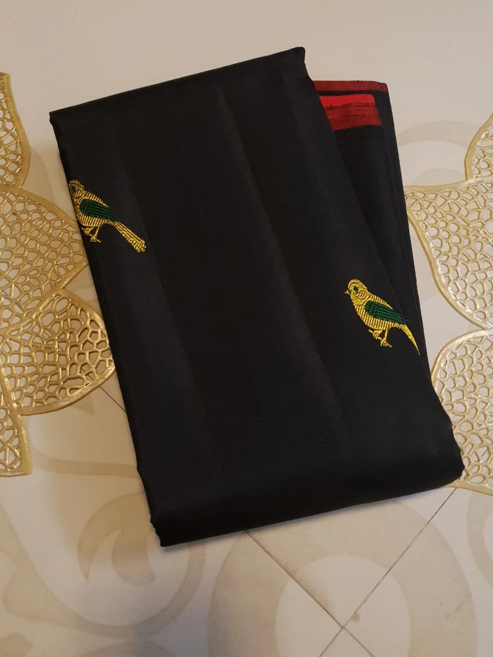 2G Pure Kanjivaram Silk Saree in Black with Multicolour Bird Butta & Red Border | Silkmark Certified