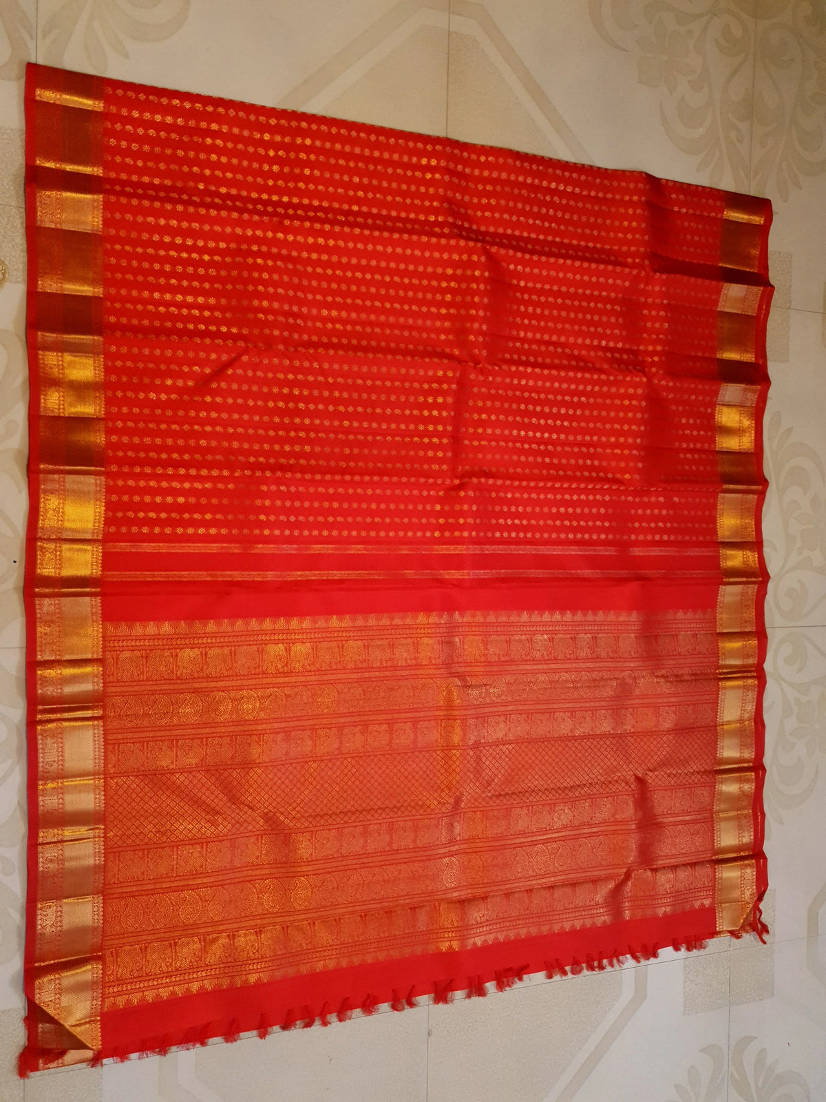 3Gram Pure Zari Bright Red Kanjivaram Silk Saree with Elegant Buttas | Silkmark Certified
