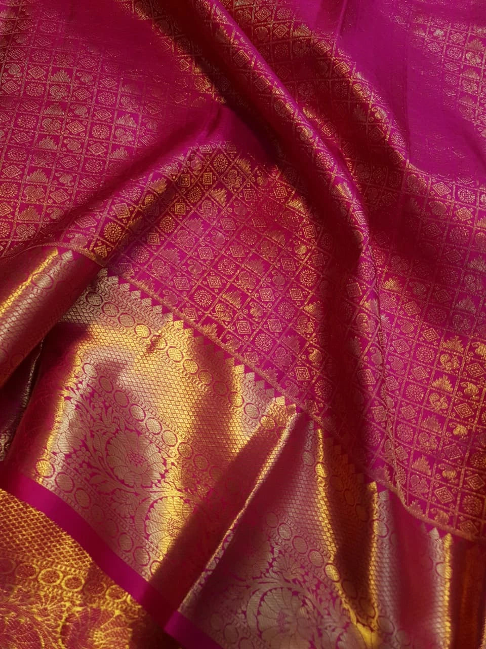 2G Pure Kanjivaram Silk Saree in Rich Magenta Pink with Antique Gold Zari Geometric Checks, Grand Zari Border & Floral Zari Pallu | Silkmark Certified
