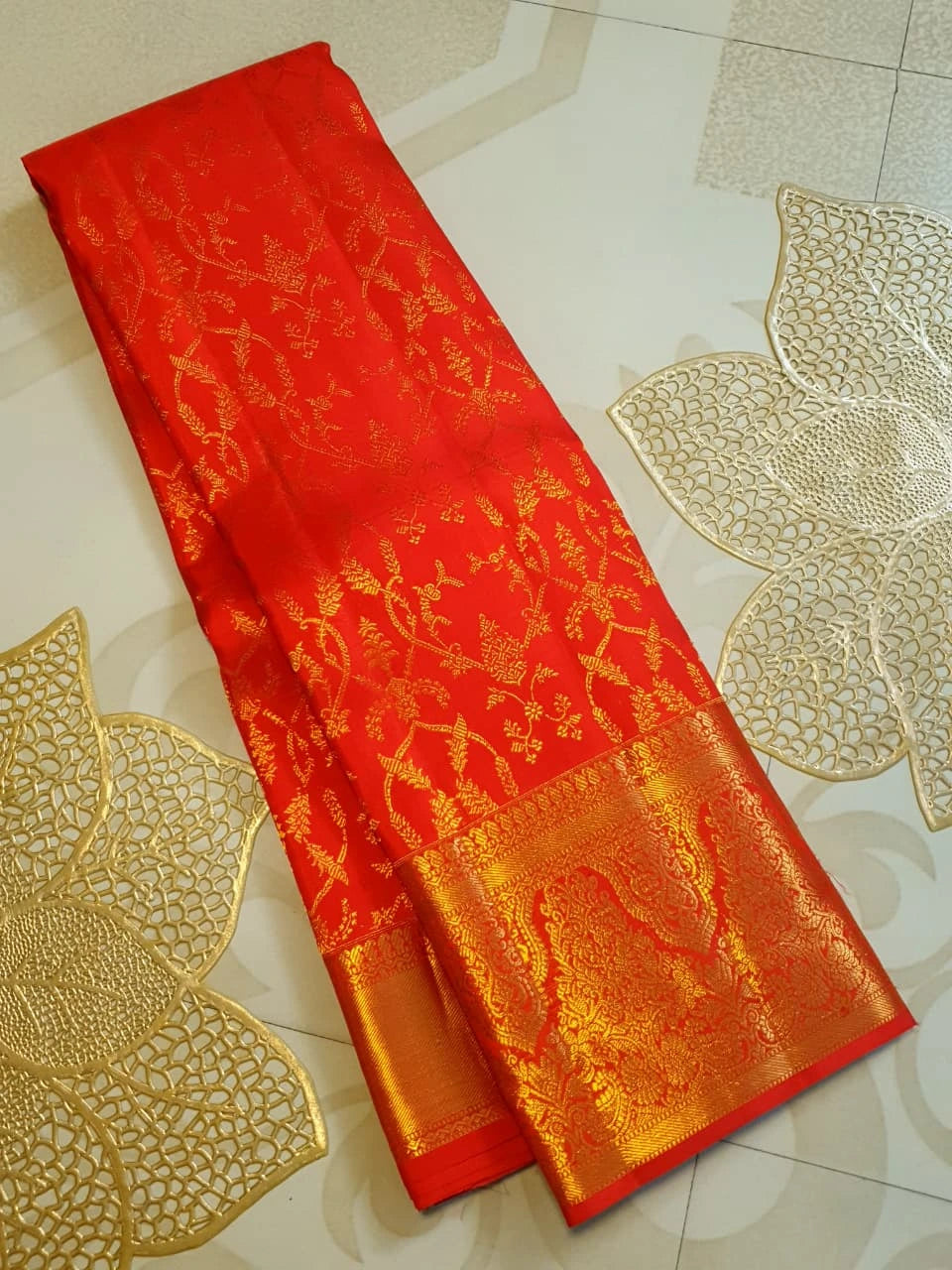 2G Pure Kanjivaram Silk Saree in Chilli Red with All-Over Floral Zari Jaal & Rich Gold Zari Border | Silkmark Certified