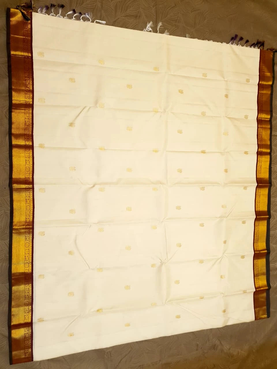 2G Pure Kanjivaram Silk Saree in Cream with Rich Maroon & Gold Zari Peacock Border | Silkmark Certified