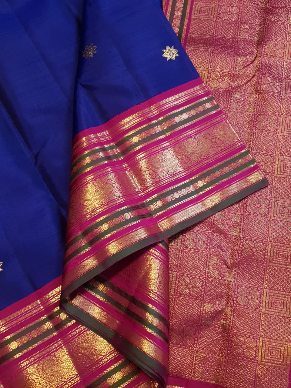 2G Pure Kanjivaram Silk Saree in Royal Blue with Magenta Pink Peacock Zari Border | Silkmark Certified