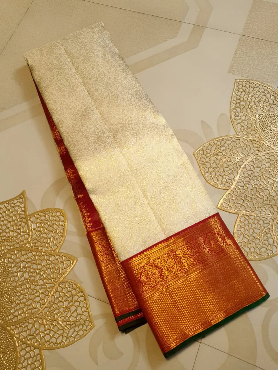 2G Ivory Korvai Kanjivaram Silk Saree with Rust Maroon Zari Border and Rich Floral Brocade Pallu | Silkmark Certified