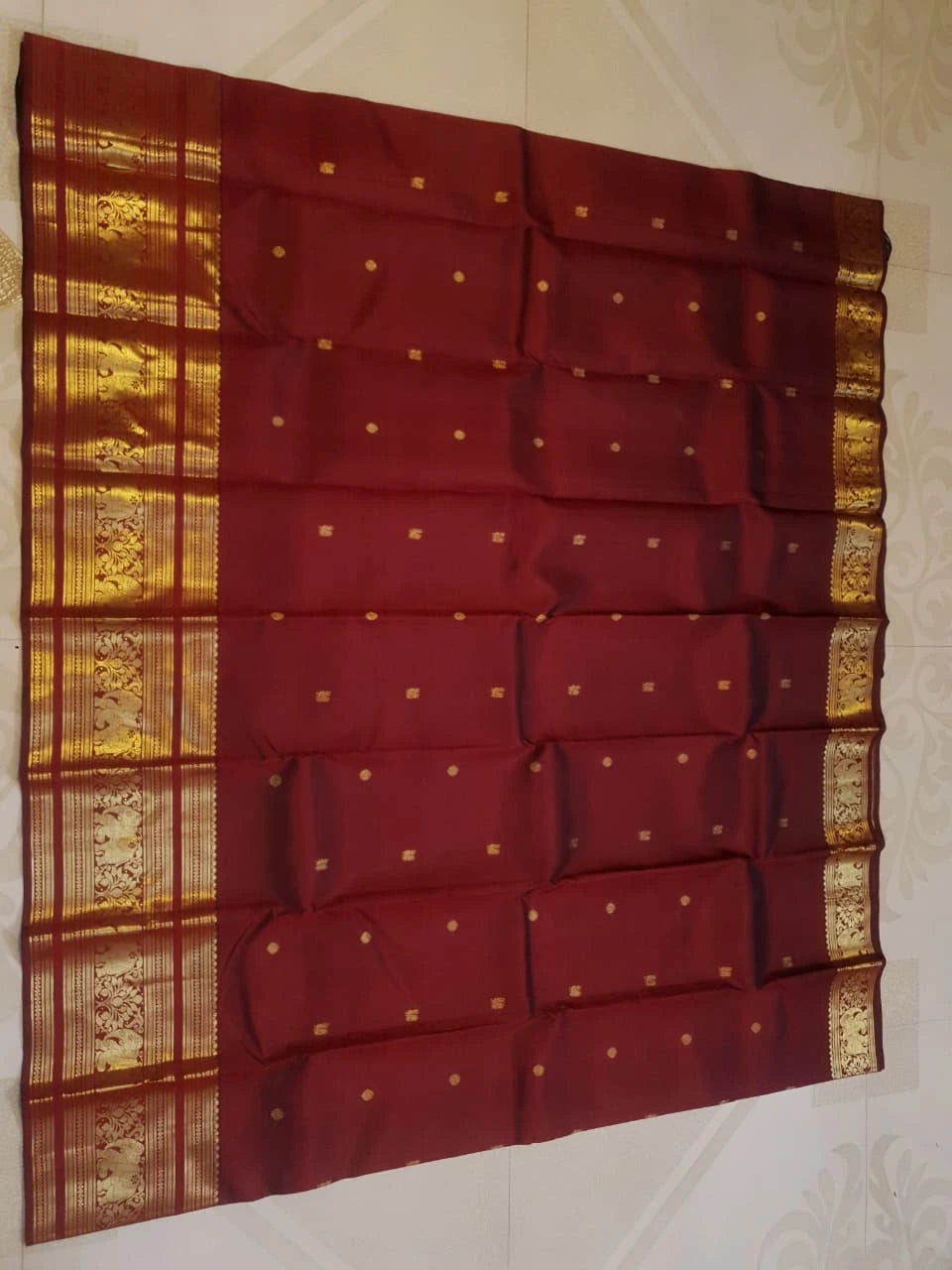 2G Pure Kanjivaram Silk Saree in Deep Maroon with Rich Gold Zari Elephant Border and Peacock Buttas | Silkmark Certified