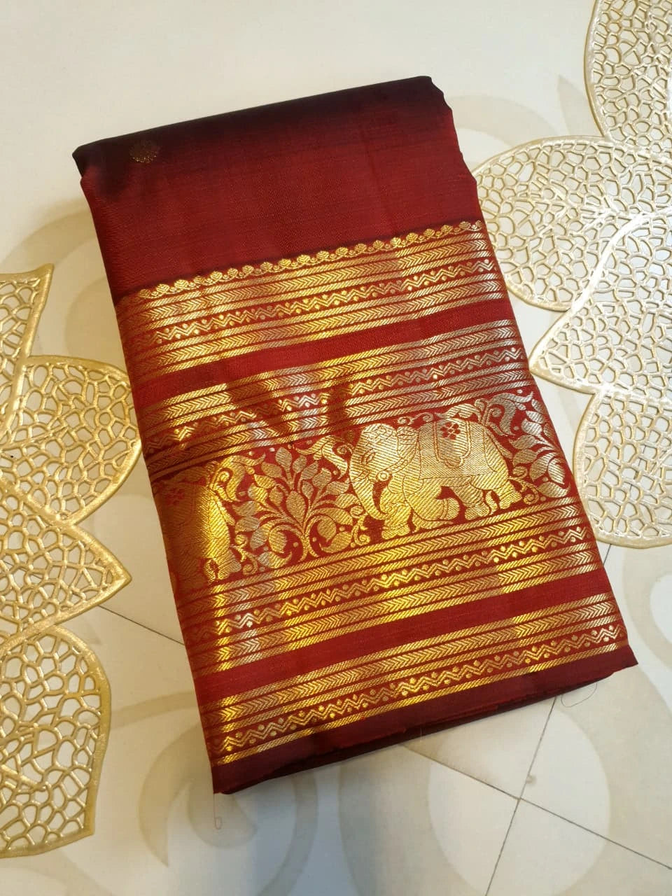 2G Pure Kanjivaram Silk Saree in Deep Maroon with Rich Gold Zari Elephant Border and Peacock Buttas | Silkmark Certified