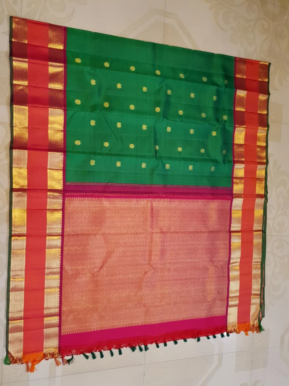2G Pure Kanjivaram Silk Saree in Emerald Green with Red Korvai Border and Rich Gold Zari | Silkmark Certified