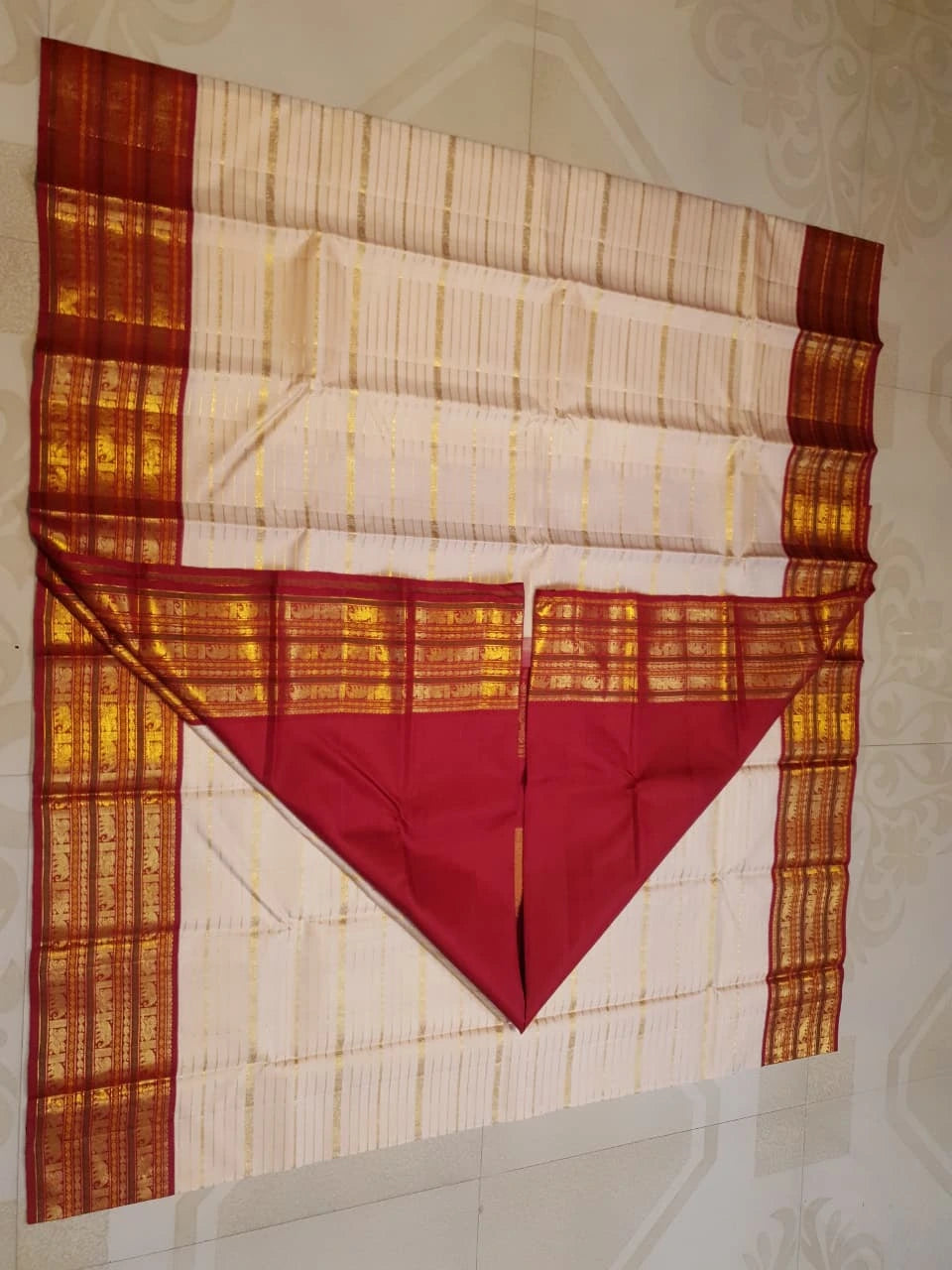 2G Pure Korvai Kanjivaram Silk Saree in Peach Cream with Maroon Contrast Elephant Zari Border | Silkmark Certified
