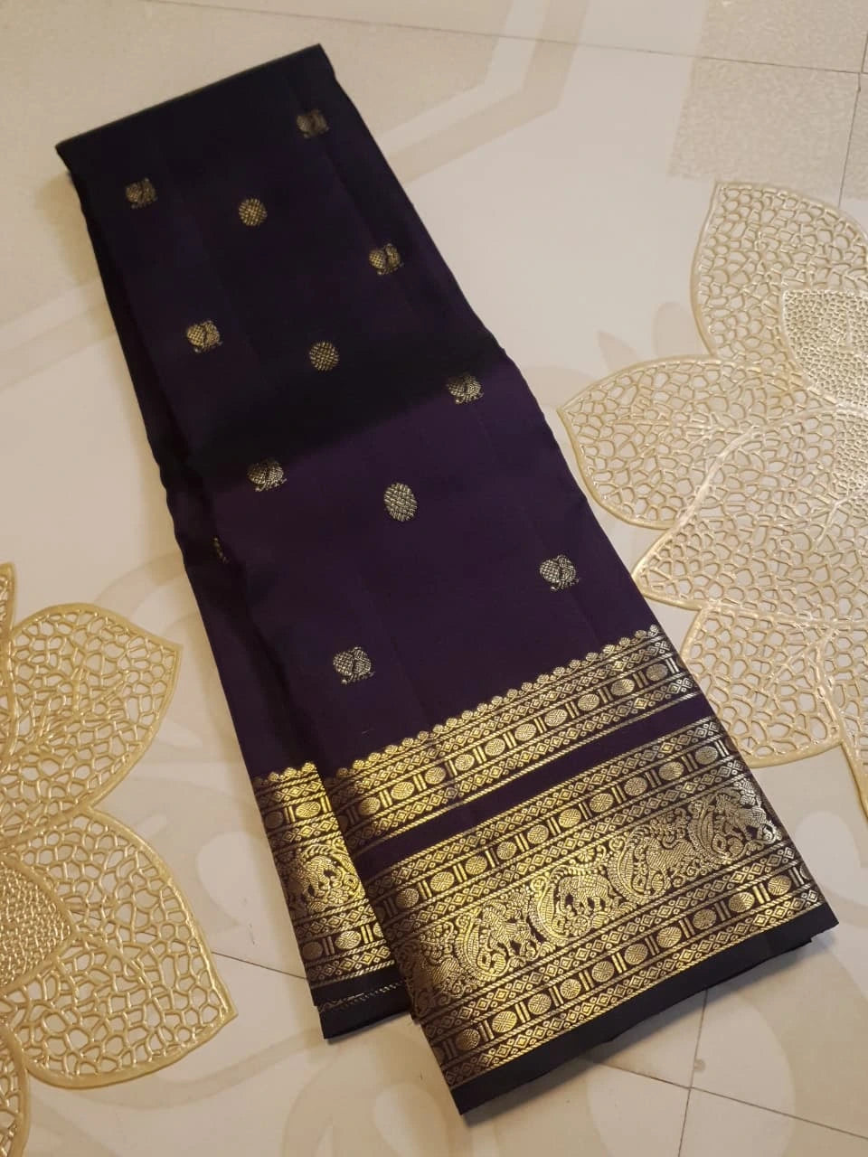 2G Pure Kanjivaram Silk Saree in Deep Purple with Gold Zari Peacock Buttas and Rich Traditional Zari Border | Silkmark Certified