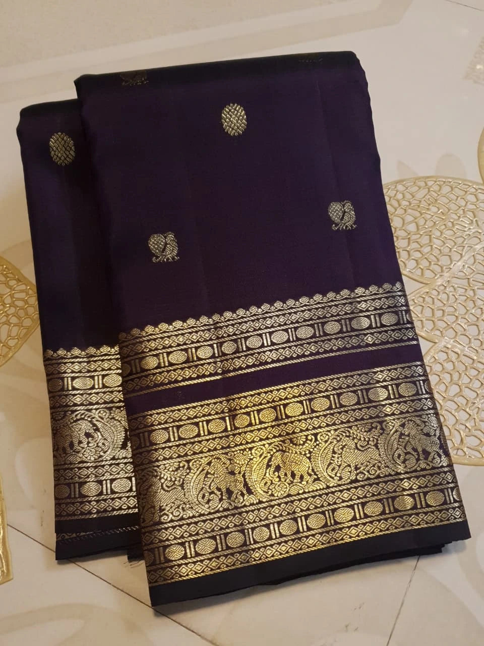 2G Pure Kanjivaram Silk Saree in Deep Purple with Gold Zari Peacock Buttas and Rich Traditional Zari Border | Silkmark Certified