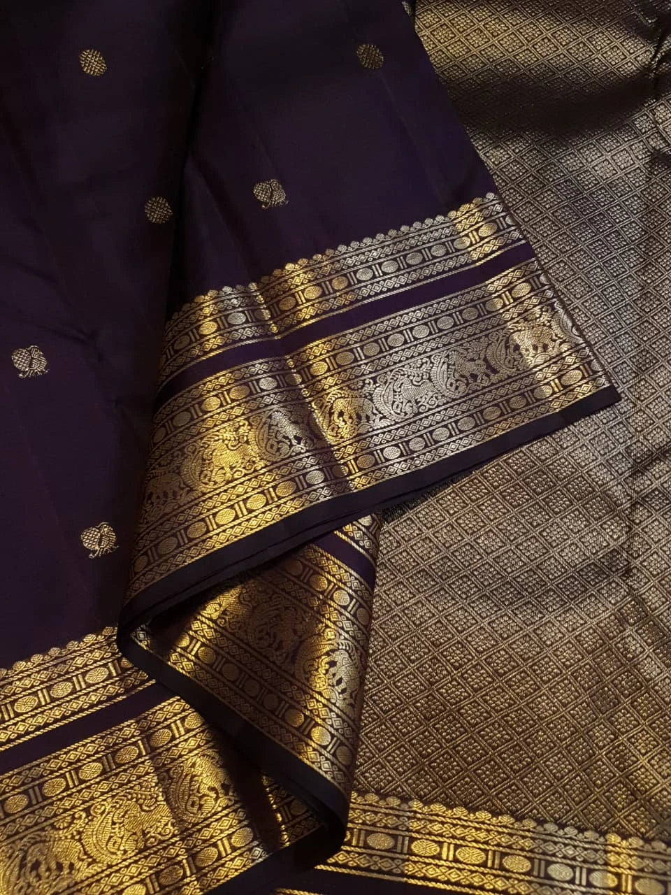 2G Pure Kanjivaram Silk Saree in Deep Purple with Gold Zari Peacock Buttas and Rich Traditional Zari Border | Silkmark Certified