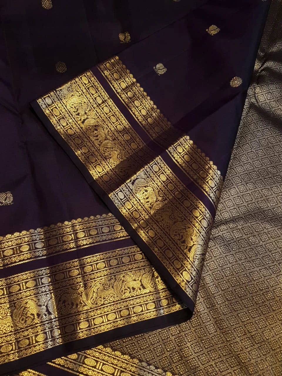 2G Pure Kanjivaram Silk Saree in Deep Purple with Gold Zari Peacock Buttas and Rich Traditional Zari Border | Silkmark Certified