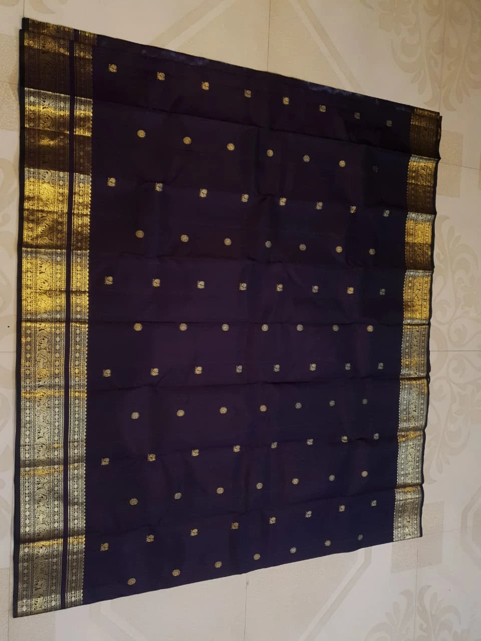 2G Pure Kanjivaram Silk Saree in Deep Purple with Gold Zari Peacock Buttas and Rich Traditional Zari Border | Silkmark Certified