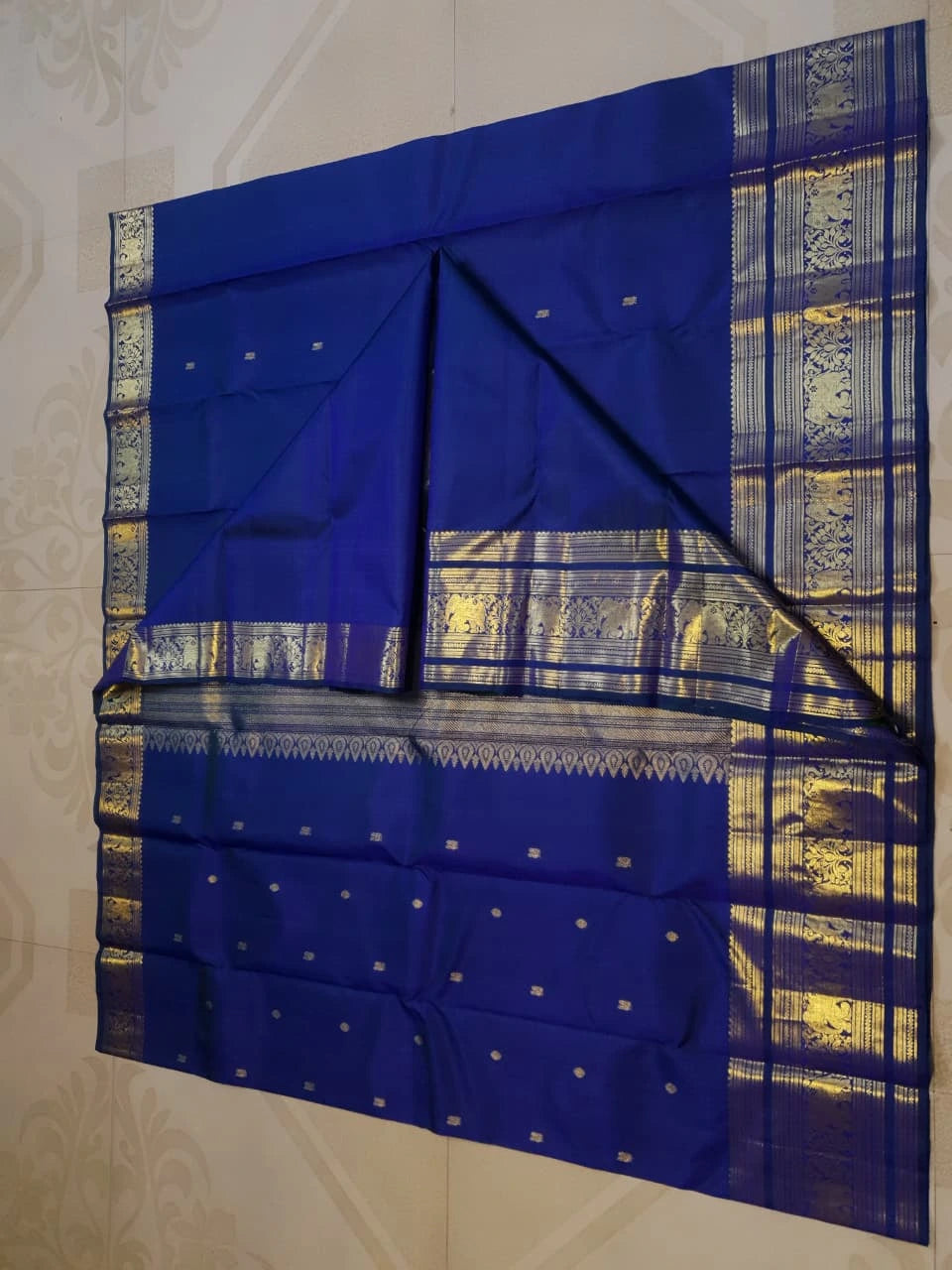 2G Pure Kanjivaram Silk Saree in Royal Blue with Gold Zari Elephant Border and Floral Pallu | Silkmark Certified