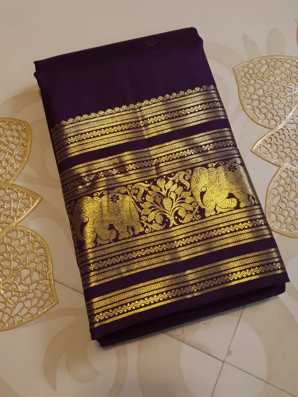 2G Pure Kanjivaram Silk Saree in Deep Purple with Rich Gold Zari Elephant Border and Traditional Buttas | Silkmark Certified