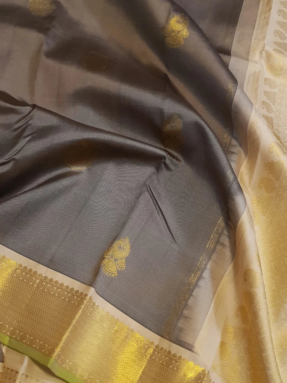 2G Pure Kanjivaram Silk Saree in Grey with Gold Zari Buttas & Green Border | Silkmark Certified