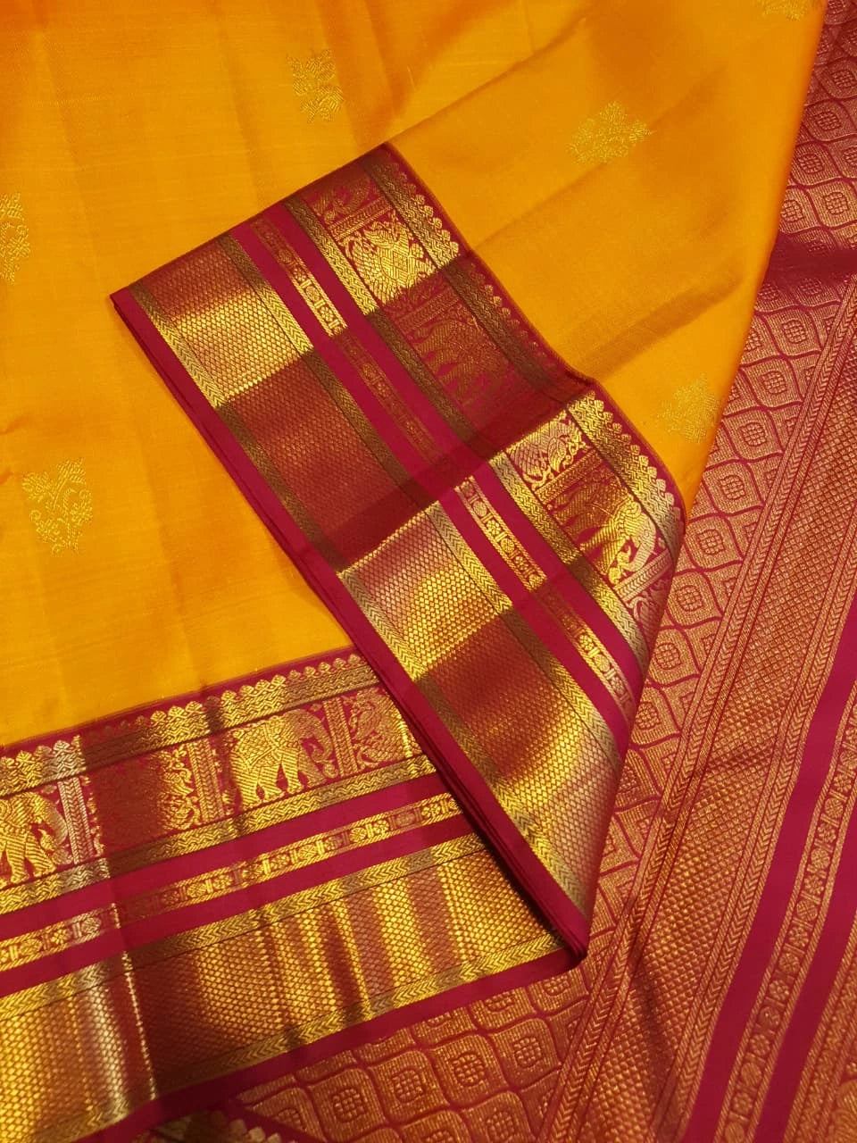2G Pure Kanjivaram Silk Saree in Mango Yellow with Floral Buttas & Maroon Elephant Zari Border | SILKMARK Certified