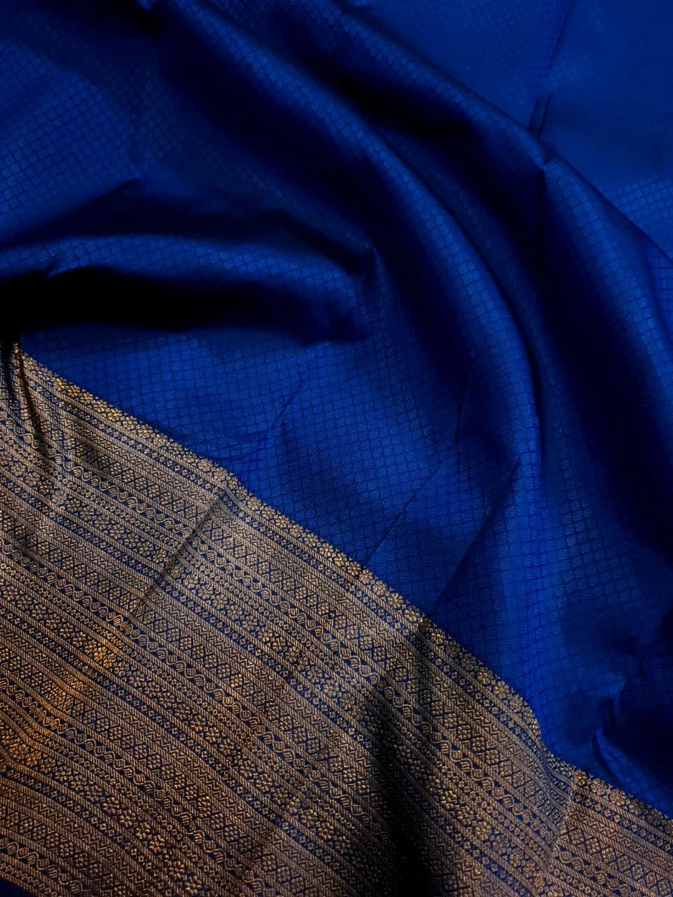 2G Pure Kanjivaram Silk Saree in Royal Blue with Fine Zari Checks & Rich Traditional Zari Border | Silkmark Certified