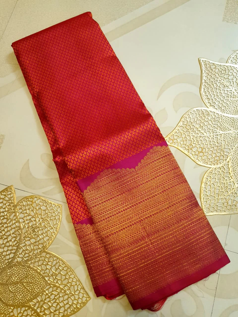 2G Pure Kanjivaram Silk Saree in Rich Rani Pink with Fine Gold Zari & Traditional Zari Pallu | Silkmark Certified