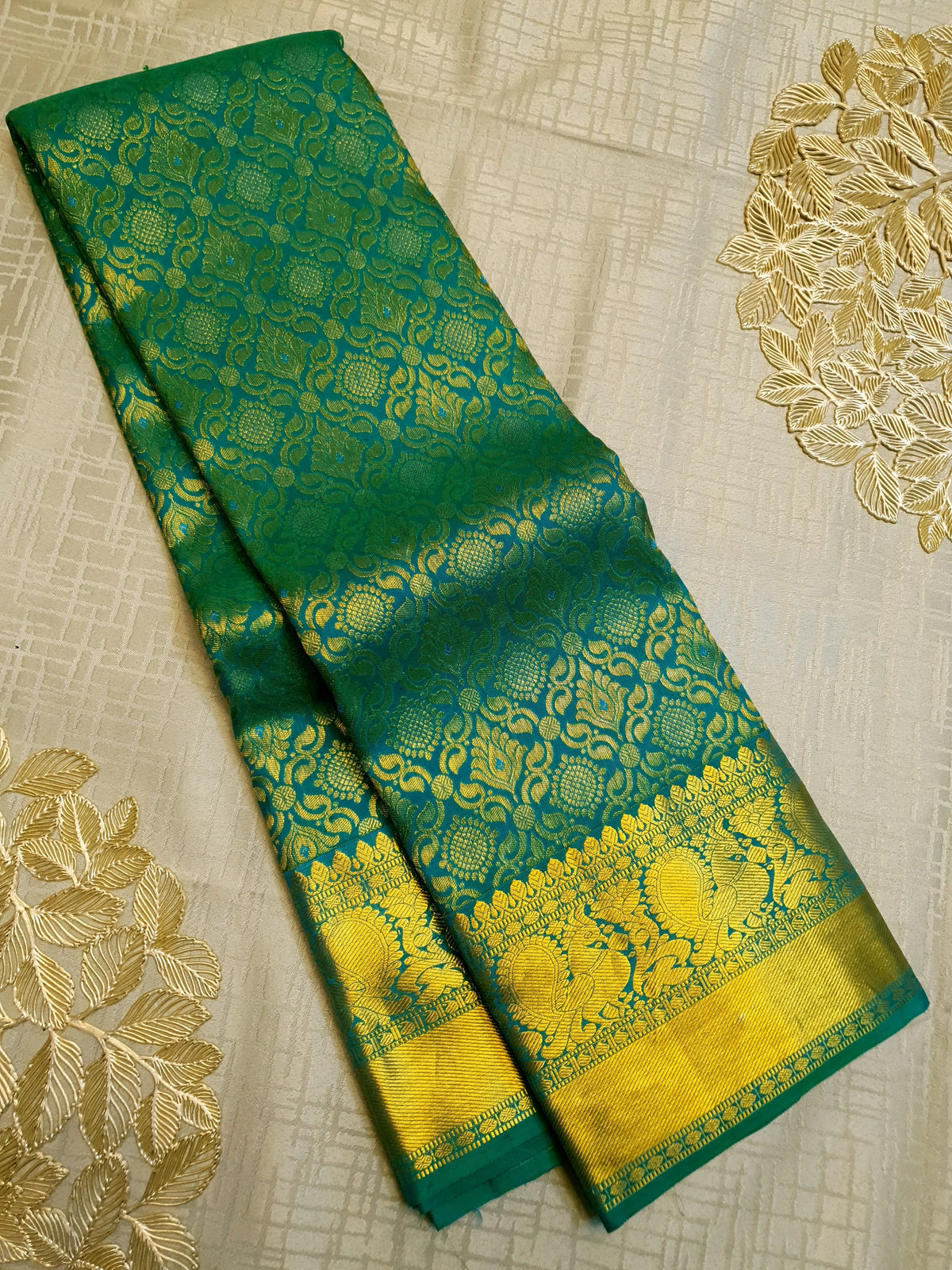 2G Pure Kanjivaram Silk Saree in Peacock Green with Full-Body Floral Zari Weave & Peacock Zari Border | Silkmark Certified
