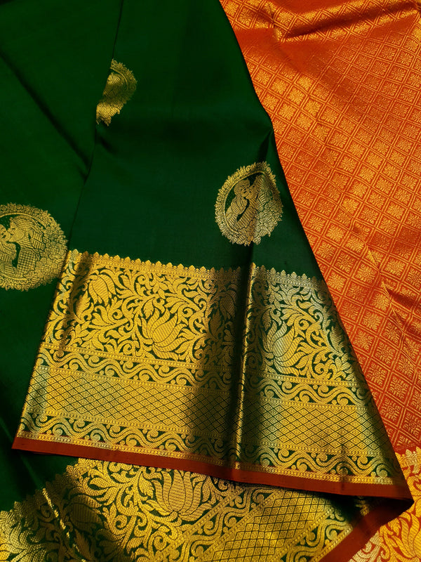 2G Pure Kanjivaram Silk Saree in Dark Green with Gold Mom & Baby Zari Buttas & Rich Gold Zari Border | Silkmark Certified