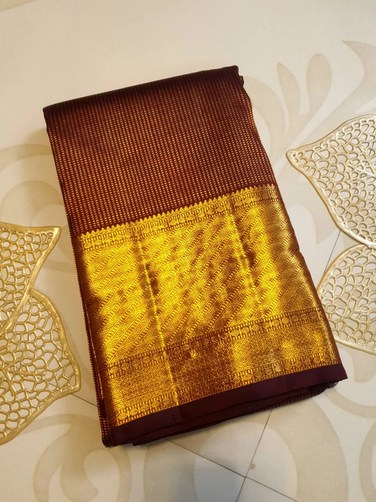 2G Pure Kanjivaram Silk Saree in Rich Brown with Antique Gold Zari Border | Silkmark Certified