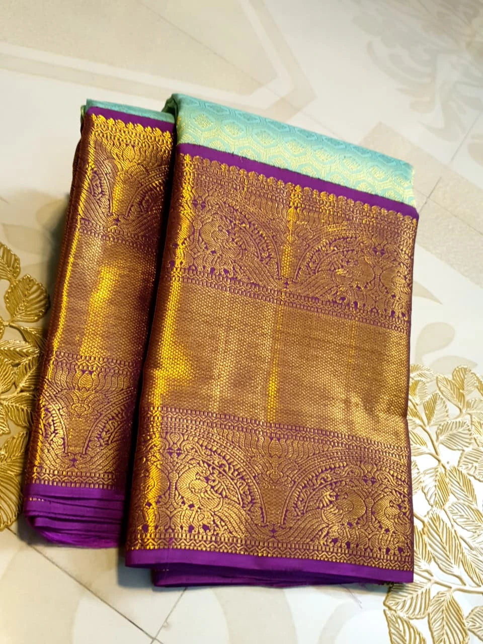 2G Pure Zari Kanjivaram Silk Saree in Pastel Green with Rich Antique Gold Zari Purple Border | Silkmark Certified