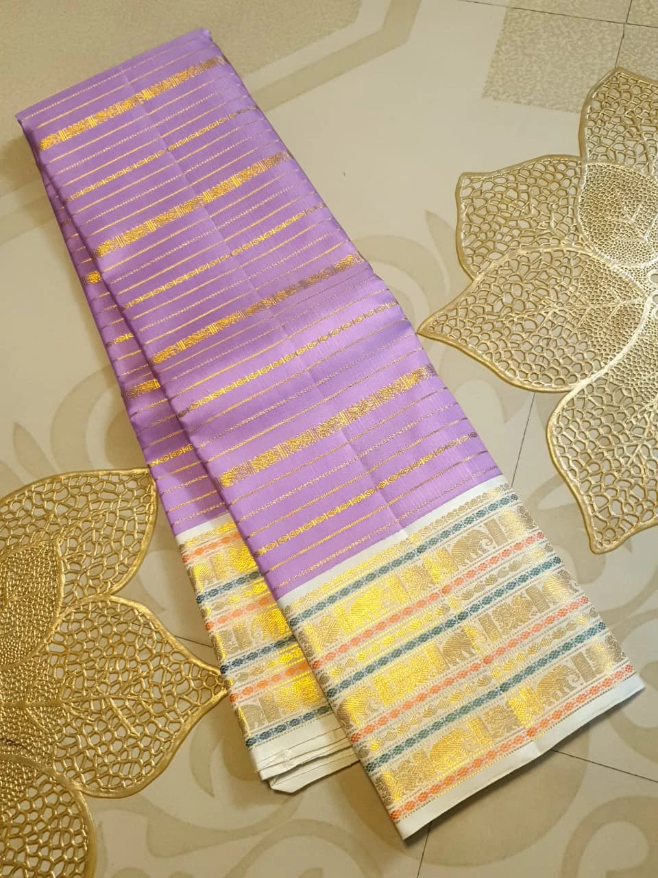 2G Pure Kanjivaram Silk Saree in Lavender Purple with Veldhari body | Silkmark Certified