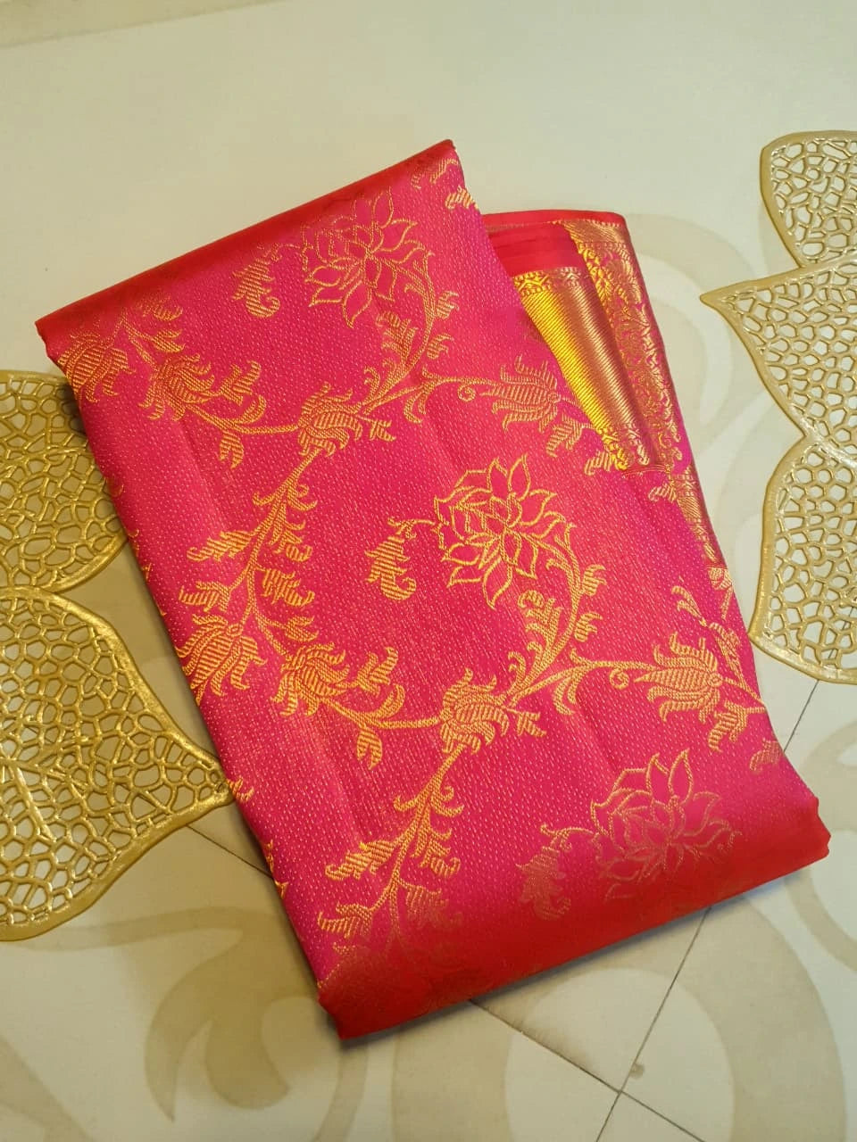2G Pure Kanjivaram Silk Saree Pink With Gold Floral Design - Silkmark Certified