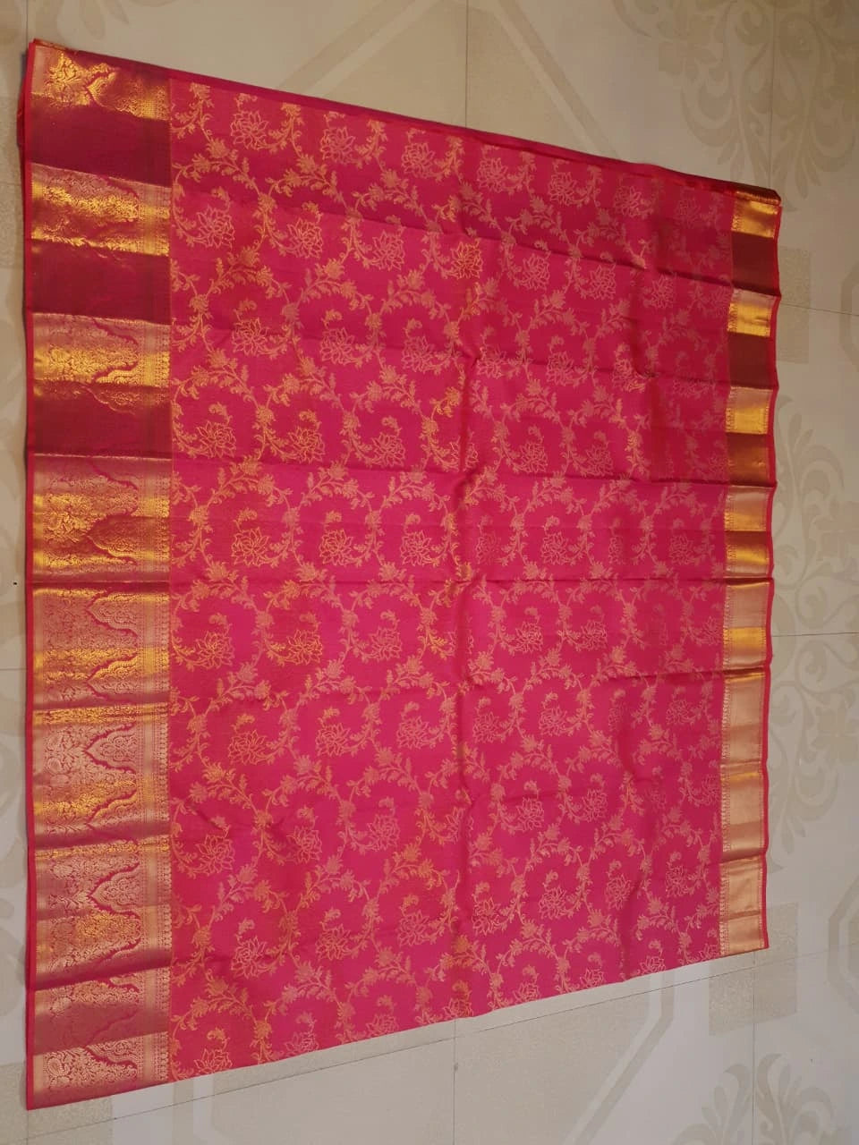 2G Pure Kanjivaram Silk Saree Pink With Gold Floral Design - Silkmark Certified