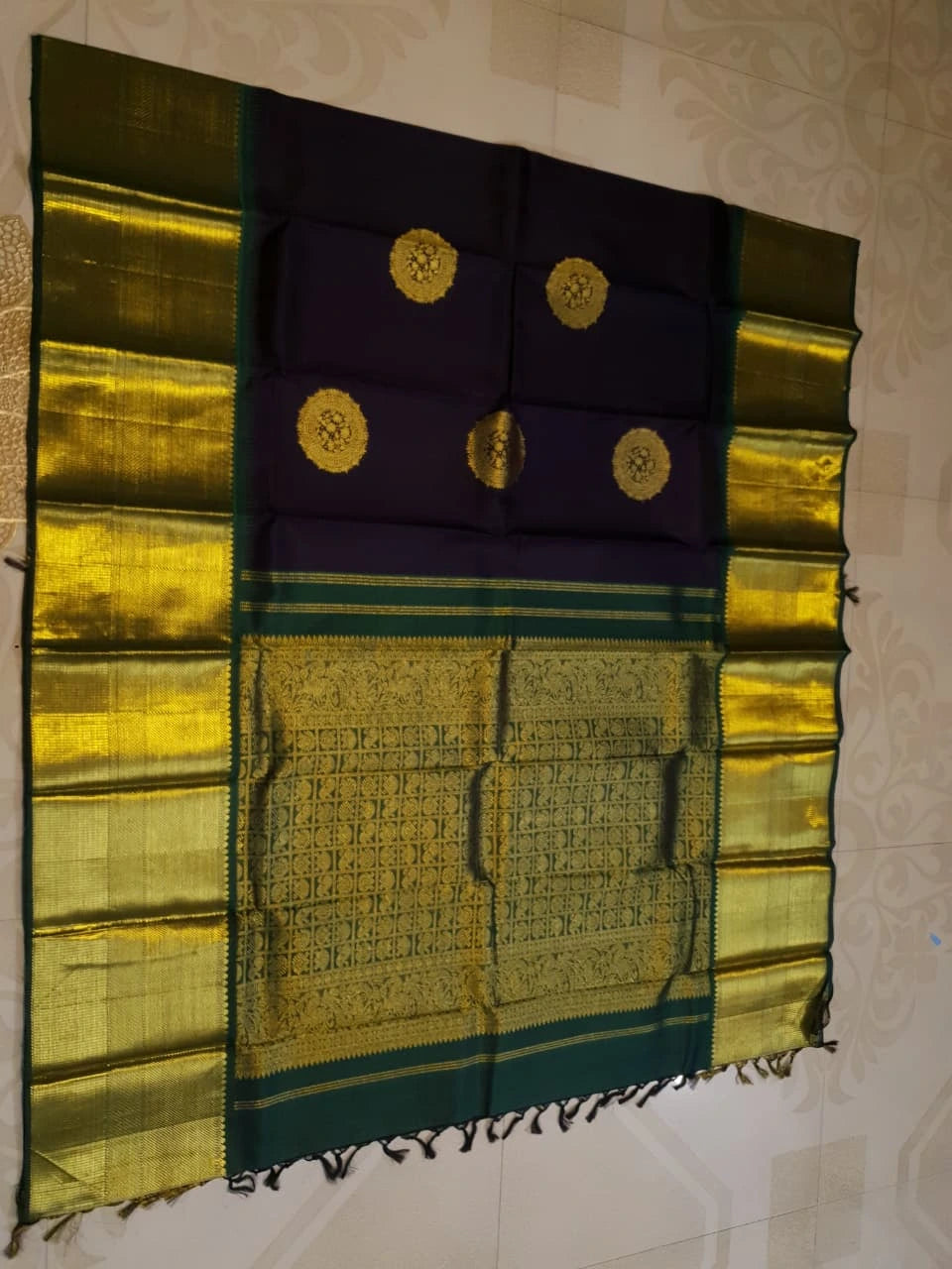 2G Pure Kanjivaram Silk Saree in Dark Purple with Gold and Dark Green | Silk Mark Certified