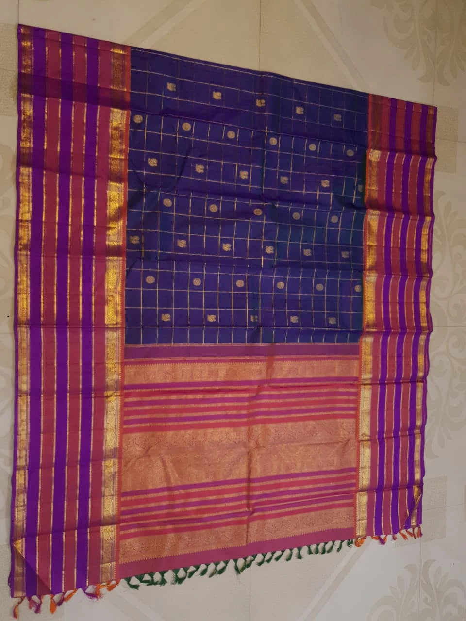 2G Pure Kanjivaram Silk Saree in Navy Blue with Magenta | Silk Mark Certified