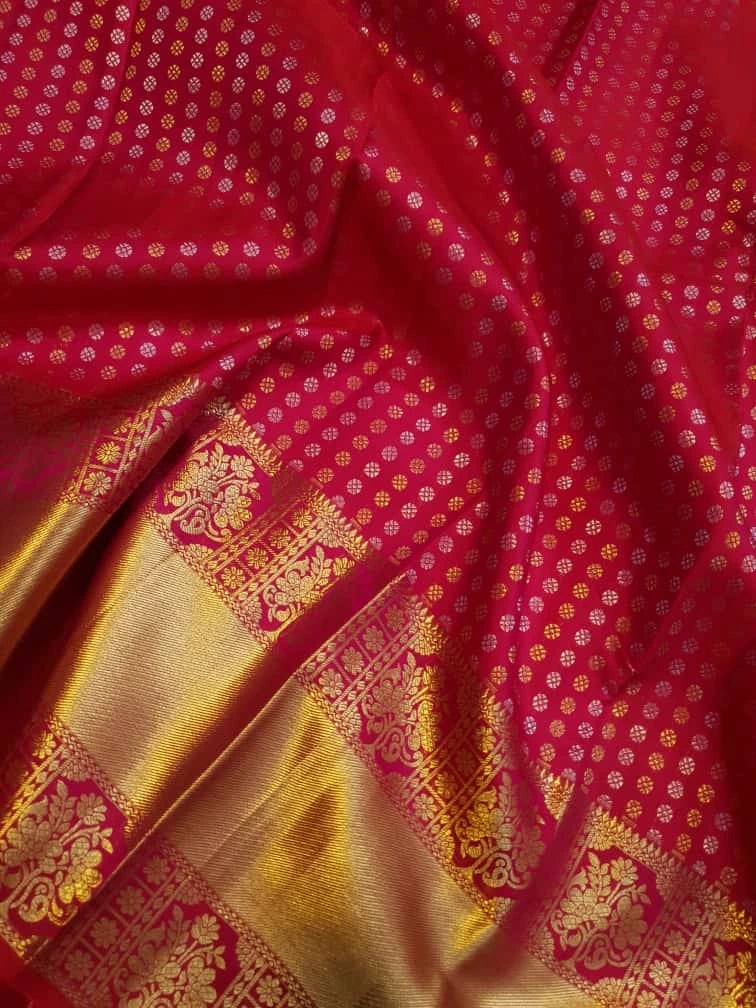 2G Pure Kanjivaram Silk Saree – Red Pink with Gold Zari Border | Silkmark Certified