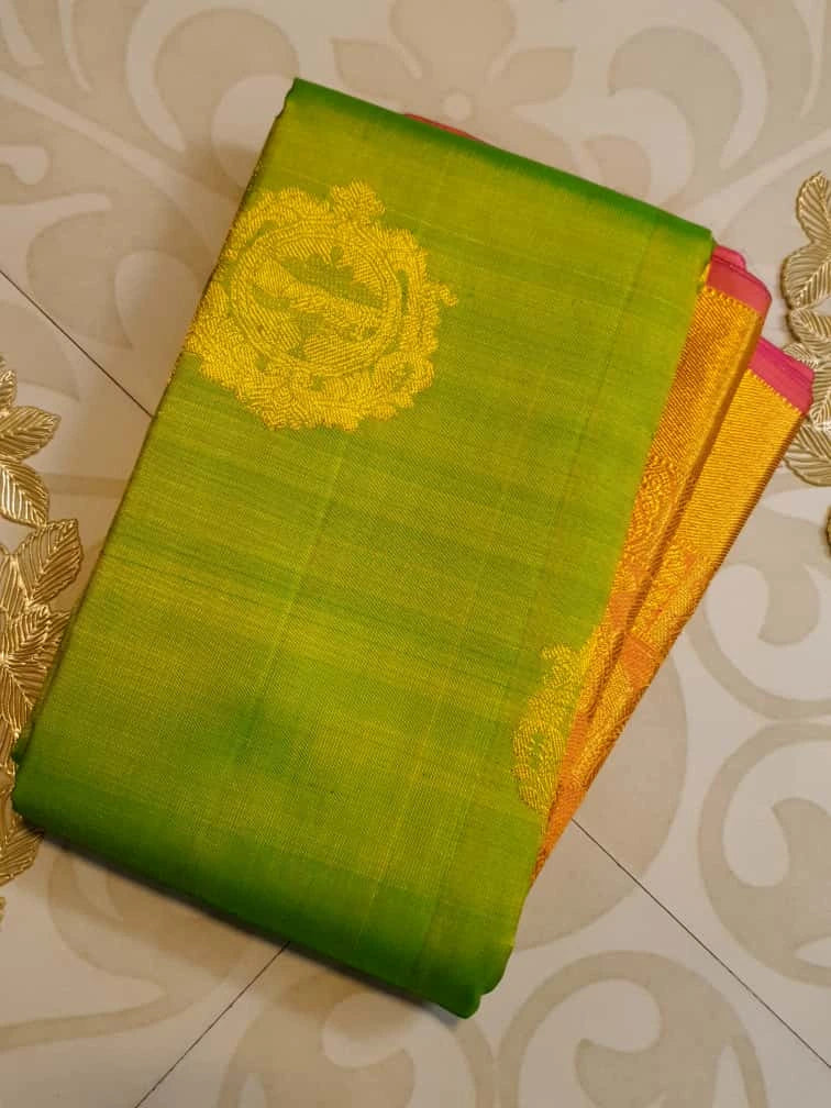 2G Pure Kanjivaram Silk Saree - Parrot Green | Silkmark Certified