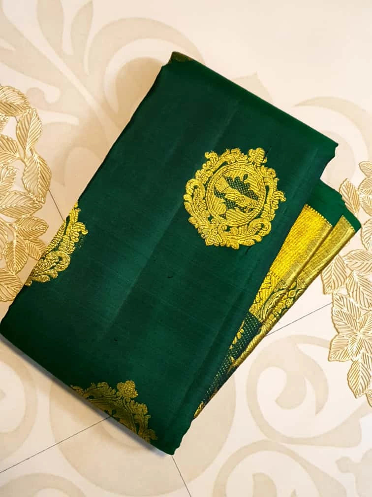2G Pure Kanjivaram Silk Saree in Dark Green with Gold Pallakku Border | Silkmark Certified
