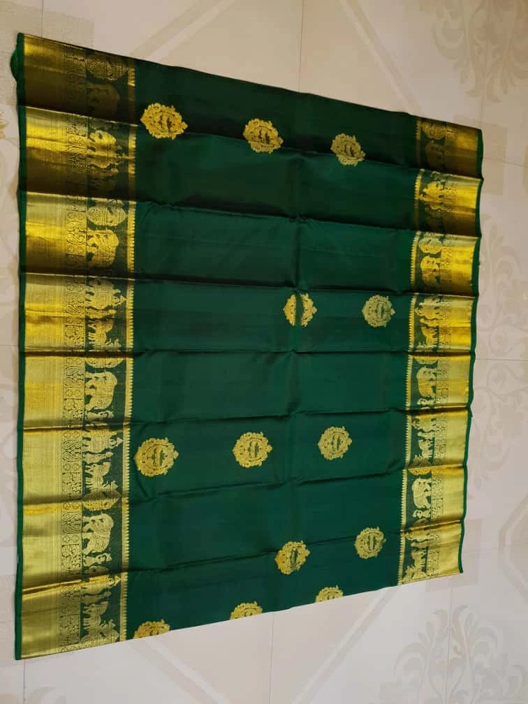 2G Pure Kanjivaram Silk Saree in Dark Green with Gold Pallakku Border | Silkmark Certified