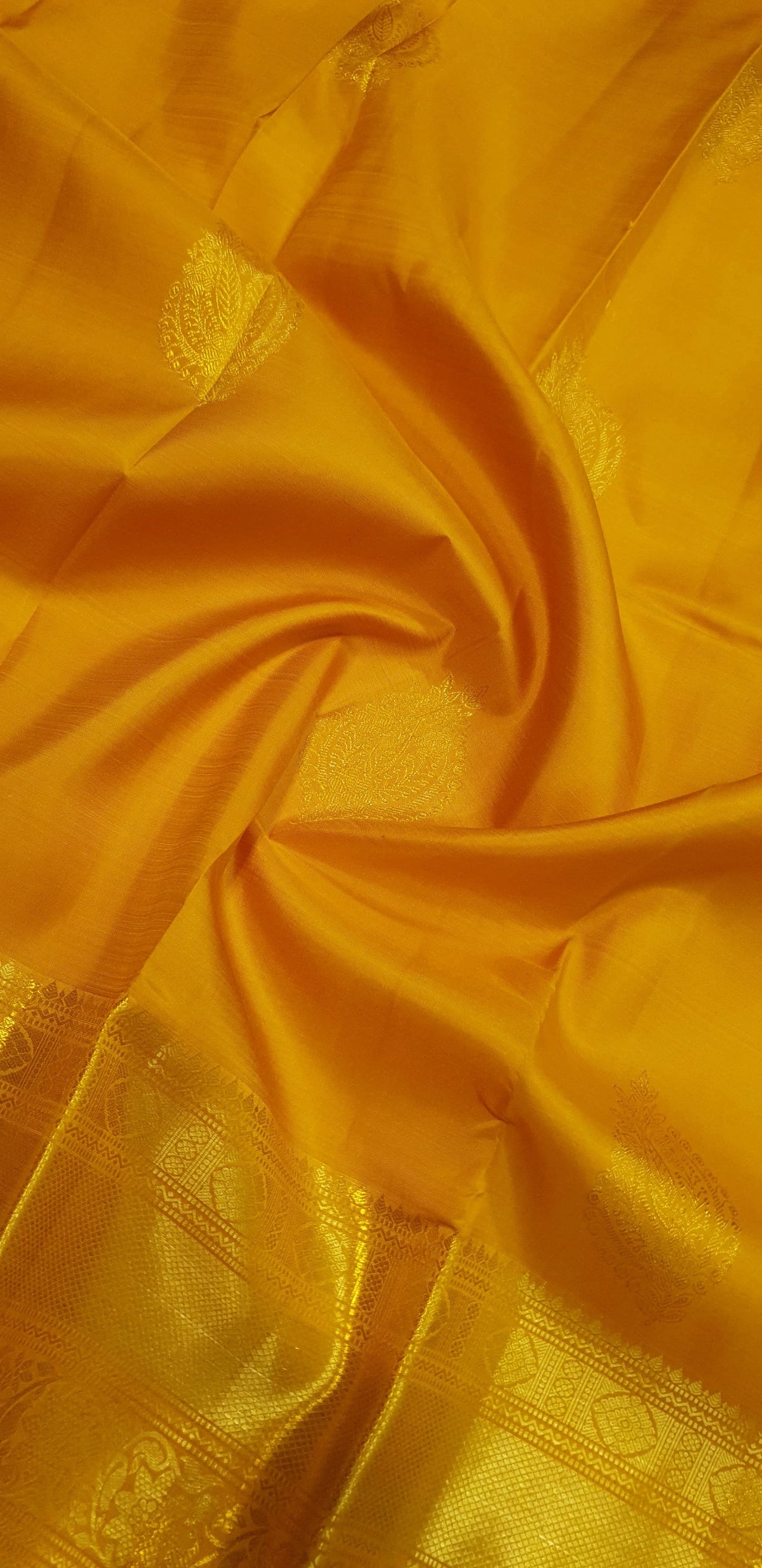2Gram Pure Kanjivaram Silk Saree - Yellow | Silkmark Certified