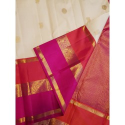 Exclusive Pure Kanchipuram Silk Saree with Vairaoosi Weaving, Parrot Buttas & Rich Zari Pallu