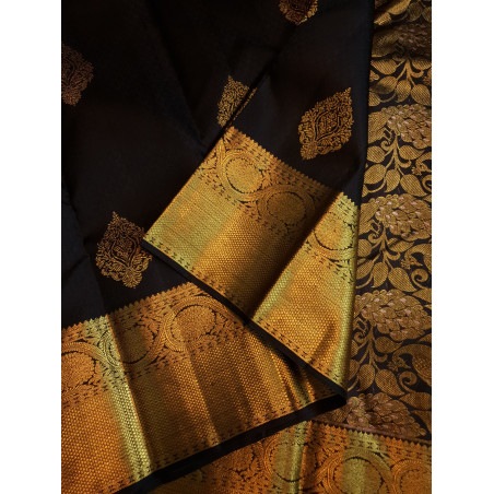 EBM222 - Pure Kanjivaram Silk saree