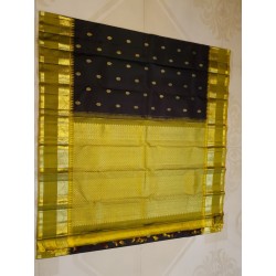 2Gram Knjivaram Pure Silk - Black Colour Gold Barder
