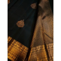 2G Pure Kanjivaram Silk Saree – Bottle Green with Grand Gold Zari Border