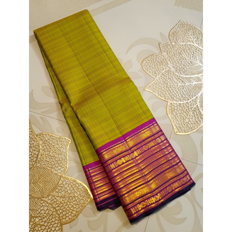 2G Pure Kanjivaram Silk Saree Elachi Green with Pink Gold Zari Border | Prahla Silks