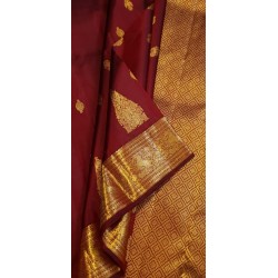 2G Pure Kanjivaram Silk Saree – Deep Maroon with Rich Gold Zari Border